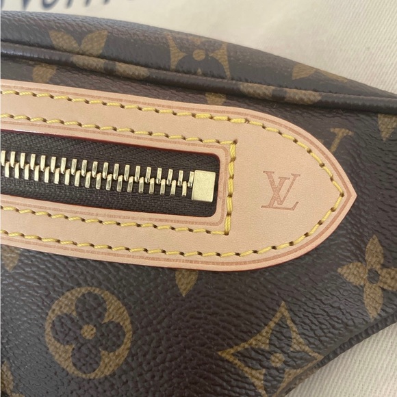 Louis Vuitton High Rise BumBag - Picture 4 of 8